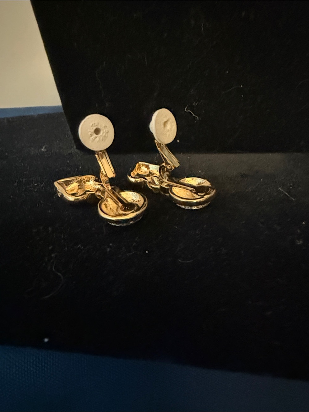 Nina Ricci Gold-Tone Heart Drop Clip On Earrings with Crystal Accents - Picture 3 of 5